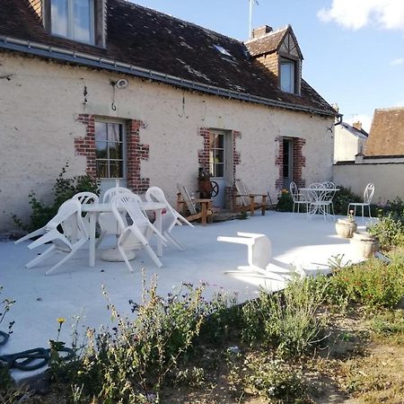 Chambre D'Hote Monthodon Exterior photo
