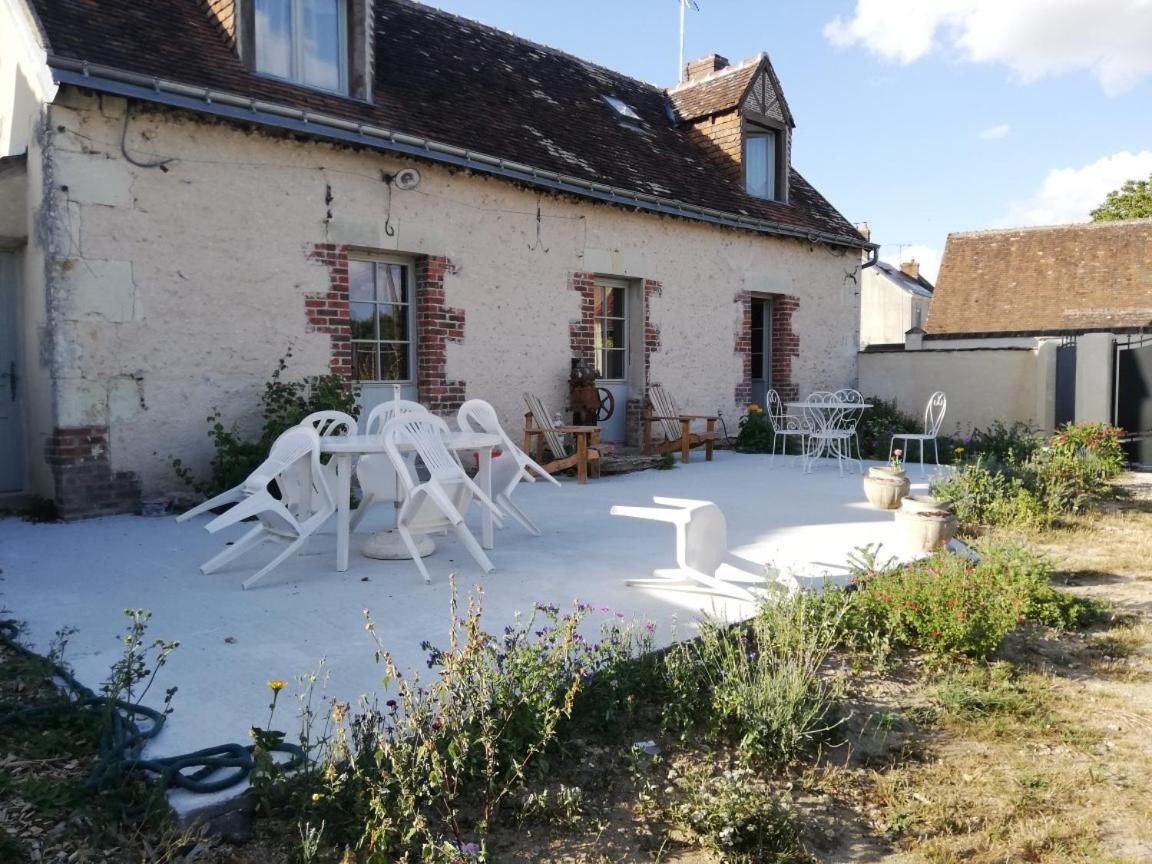 Chambre D'Hote Monthodon Exterior photo